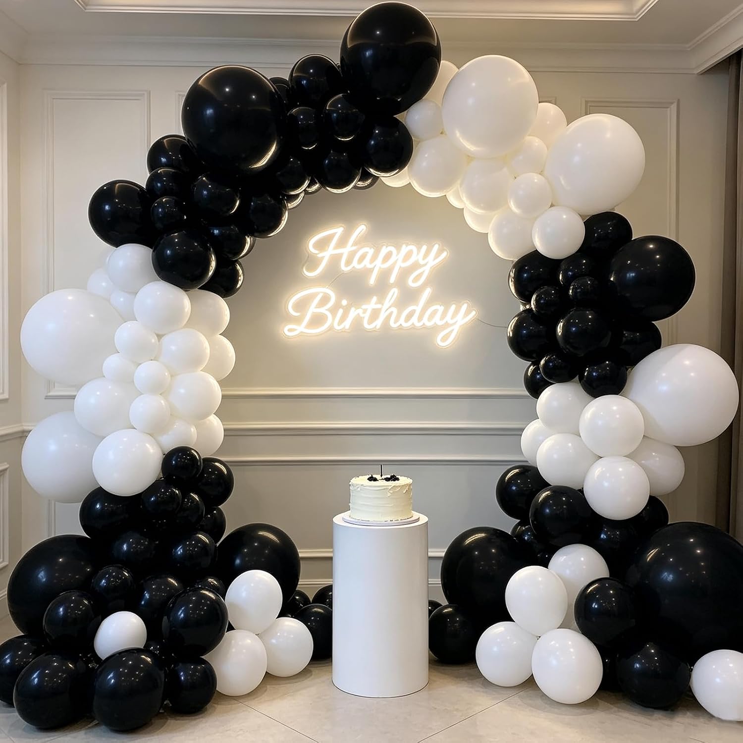 Event Launch Party - 136 Adet Siyah ve Beyaz Lateks