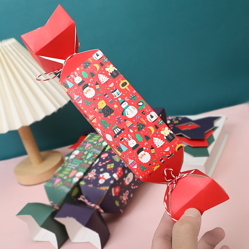 Papercraft Supply Ribbon - 12 adet Noel Şeker Kutusu, Kurdeleli